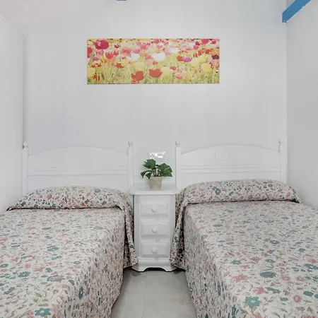 Casa Juan * Conil De La Frontera